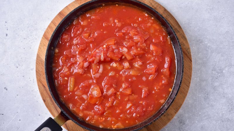 Pulpety w sosie pomidorowym z piekarnika - jak zrobić, przepis, krok 2