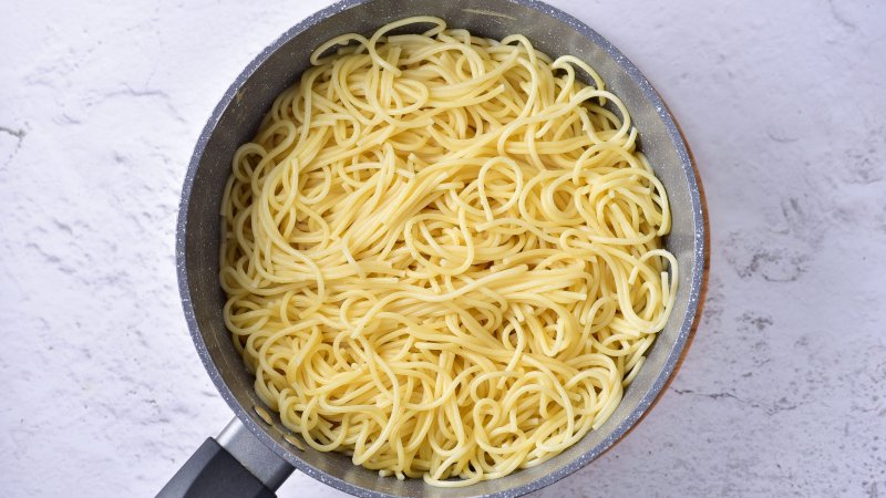 Spaghetti Bolognese - jak zrobić, przepis, krok 4