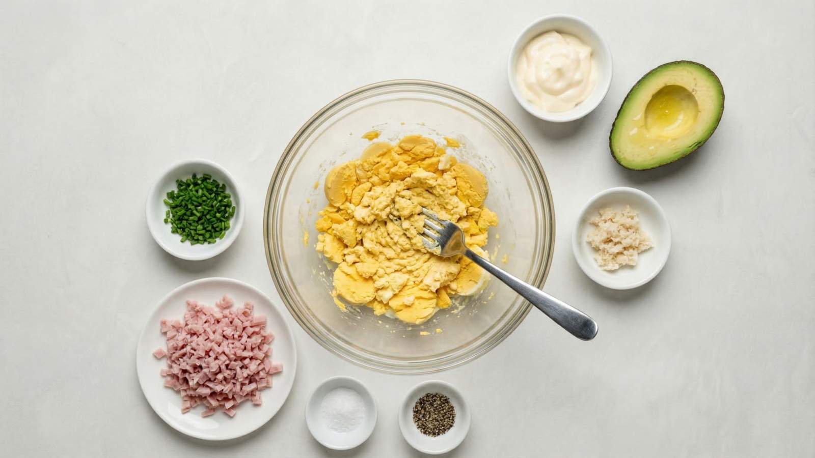 Jajka faszerowane na Wielkanoc - jak zrobić, przepis, krok 5