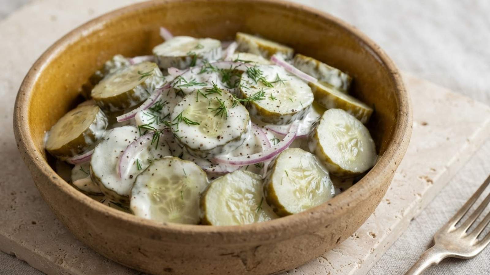 Mizeria z ogórków kiszonych
